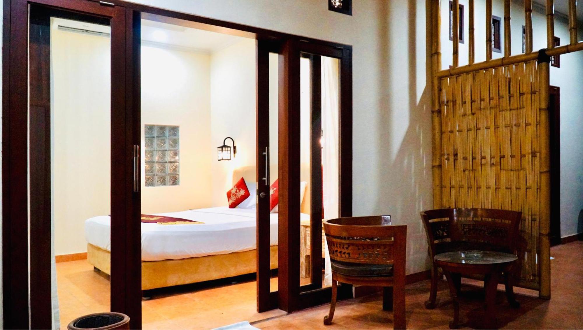 Vamana Bangsal Hostel Pemenang Exterior photo